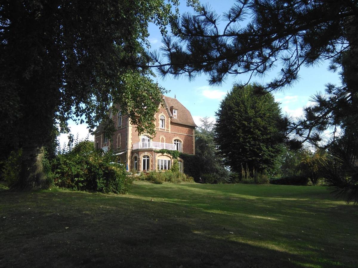 Le Sous-Bois B&B Moyenneville  Экстерьер фото